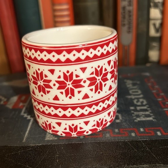 NWT Sur La Table Holiday Fair Isle Espresso Mug - Picture 2 of 6